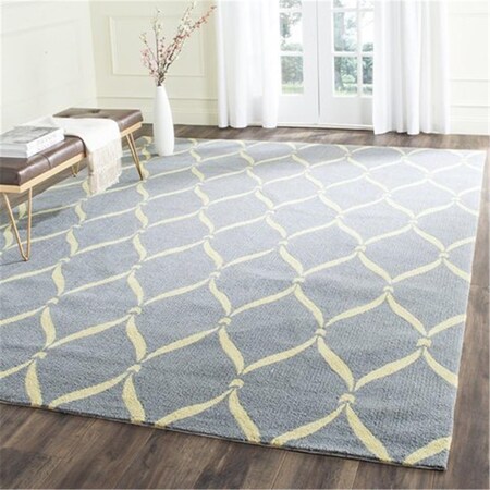 Safavieh Four Seasons Hand Hooked Rectangle Rug- Light Blue - Ivory- 5 x 8 ft. FRS242G-5